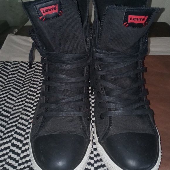 Levi Mid - Hid Top Sneakers - Picture 3 of 7